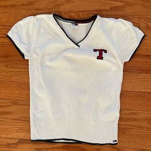 Vintage Tommy Hilfiger sweater top.